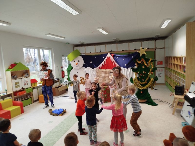 Divadlo Letadlo poprvé v naší MŠ